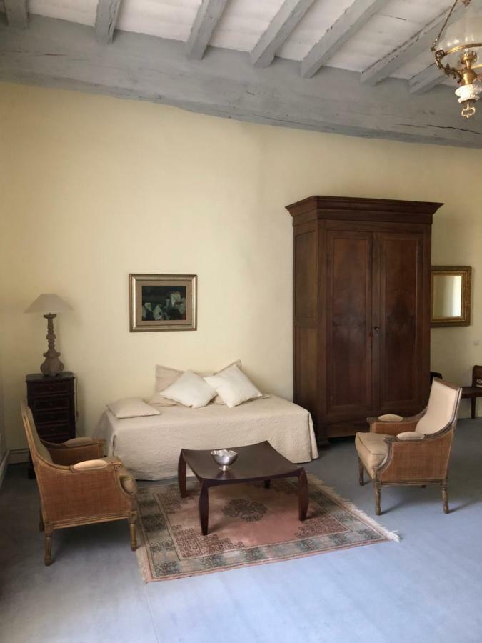L'Ancien Couvent Cahuzac Bed & Breakfast Exterior photo